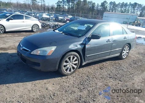 2007 Honda Accord 3.0 Se from USA, damaged, VIN 1HGCM66407A088567